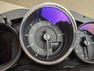 щиток приборов (приборная панель) Fiat 124 Spider 1 поколение 2020, 1.4 л., АКПП, красный, кабриолет, задний привод, N24355430