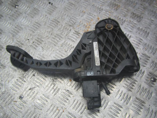 педаль сцепления Volkswagen Passat B6 2008, 2.0 л., дизель, МКПП, универсал, 3C1721059AA