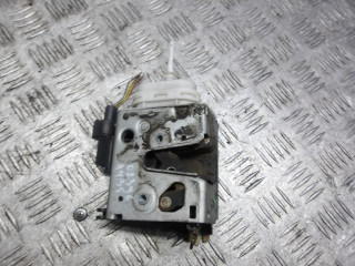 замок двери передней левой Audi A4 B5 1996, 1.8 л., бензин, МКПП, седан, 8D1837015A