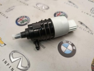 насос (моторчик) омывателя стекла BMW 4 серия G22/G23 2022, 3.0 л., бензин, c4f, полный привод, 7298309