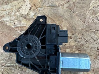 моторчик стеклоподъемника задний левый Mercedes-Benz GLE W166 2018, 2.2 л., дизель, АКПП, черный, внедорожник 5 дв., правый руль, A2469063200