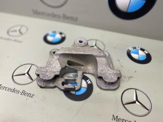 кронштейн (крепление) Mercedes-Benz E-Класс W213/S213/C238/A238 [рестайлинг] 2021, 2.0 л., бензин, A2640901100