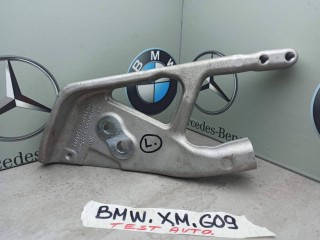 кронштейн (крепление) BMW XM G09 2023, 4.4 л., бензин, c5y, 6878753