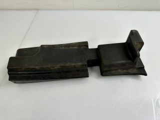 Панель заполнения пустот Alfa Romeo Stelvio 1 поколение 2018, 2.1 л., дизель, АКПП