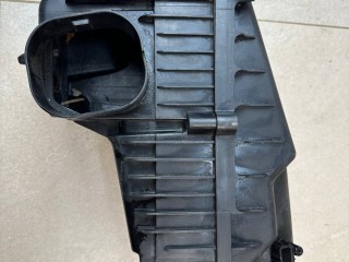 корпус воздушного фильтра Alfa Romeo 2021, 2.1 л., дизель, АКПП, чёрный, внедорожник 5 дв., полный привод, 50553900