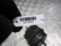 подушка крепления двигателя Audi A6 4B/C5 2000, 2.5 л., дизель - фото №2