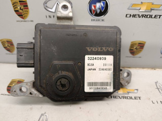 блок управления АКПП Volvo XC40 1 поколение [рестайлинг] 2024, 2.0 л., бензин, 32240939