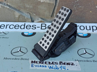 педаль Mercedes-Benz E-Класс W214 2025, 2.0 л., дизель, A2143000100