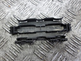 кронштейн (крепление) Volkswagen Touran 1 поколение [рестайлинг] 2008, 1T0971739G