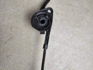 трос капота Renault Duster 1 поколение 2014, АКПП, серый, 656200033R