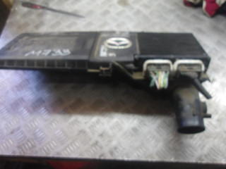 блок управления двигателем Mazda Scrum 3 поколение 2004, 1001407041