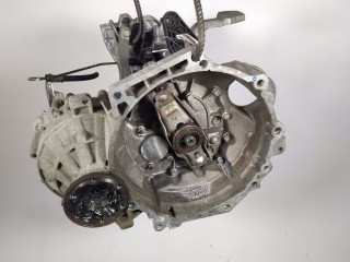 КПП механическая (МКПП) Volkswagen Jetta 6 поколение 2011, 1.6 л., TD, дизель, МКПП, передний привод, LUB