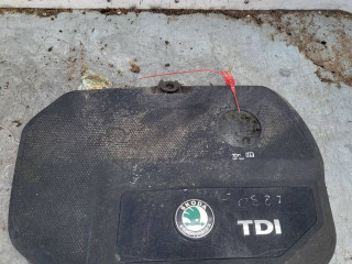 декоративная крышка двигателя Skoda Fabia 1 поколение (6Y) 2003, 1.9 л., дизель, 5МКПП, серебро, универсал