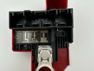 плюсовой провод аккумулятора Lexus RX 4 поколение [рестайлинг] 2020, 3.5 л., гибрид, вариатор, красный, полный привод, правый руль, 82621-52130