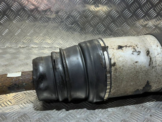 пневмостойка задняя Land Rover Discovery 3 поколение 2009, 2.7 л., 276DT, дизель, АКПП, внедорожник 5 дв.