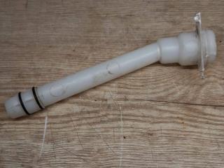 горловина бачка омывателя Chevrolet Cruze 2 поколение 2018, 1.4 л., бензин, 23372320