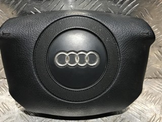 подушка безопасности водителя Audi A4 B5 1998, 1.9 л., дизель, МКПП, седан