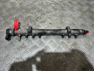 pегулятор давления топлива Volvo V70 3 поколение 2008, 2.4 л., D 5244 T, дизель, АКПП, универсал, 0281002712, 0445215023