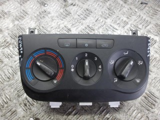 блок управления печки / климат-контроля Fiat Grande Punto 1 поколение 2007, 1.2 л., бензин, МКПП, хетчбэк 5 дв.