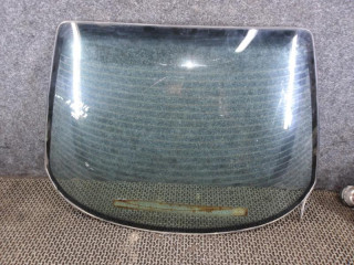 стекло заднее Audi 80 B3 1990, 1.8 л., бензин, МКПП, седан