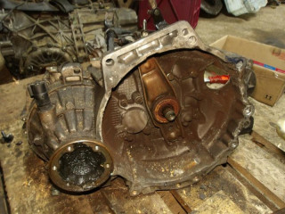 КПП механическая (МКПП) Volkswagen Golf 4 поколение 2001, 1.9 л., дизель, МКПП, EUH