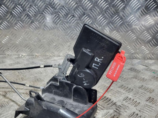 замок двери передней правой Mazda 6 GG 2003, 2.0 л., дизель, 5МКПП, универсал