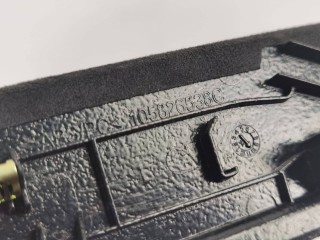 обшивка двери задняя левая Tesla Model X 1 поколение 2018, L1S, АКПП, хетчбэк 5 дв., полный привод, 1055059-00-A, 105826538C