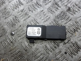 усилитель антенны Opel Astra J 2012, 1.6 л., дизель, МКПП, универсал, 13500144