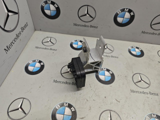 кронштейн радиатора BMW 2025, 3.0 л., бензин, 7421636