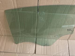 стекло двери задней левой Chevrolet Cruze 2 поколение 2016, 1.4 л., бензин, седан, 23440655