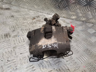 суппорт задний правый Volvo V40 2 поколение 2013, 1.6 л., D 4162 T, дизель, 6МКПП, хетчбэк 5 дв.