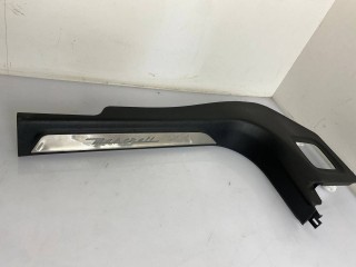 накладка на порог внутренняя Maserati Levante 1 поколение 2017, 3.0 л., A630HP, дизель, АКПП, blue, внедорожник 5 дв., полный привод, правый руль, 670063093, 670047743