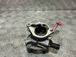 насос вакуумный Nissan Note E11 2006, 1.5 л., K9K 276, дизель, МКПП, 8200521381, 7006730000