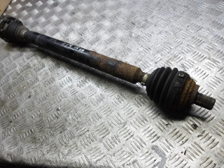 полуось передняя правая (приводной вал, ШРУС) Volkswagen Golf 4 поколение 2004, 1.6 л., бензин