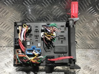 блок предохранителей Renault Laguna 2 поколение 2003, 1.8 л., F4P 774, бензин, 5МКПП, хетчбэк 5 дв., 518002217, 8200148810-A, 8200004201E