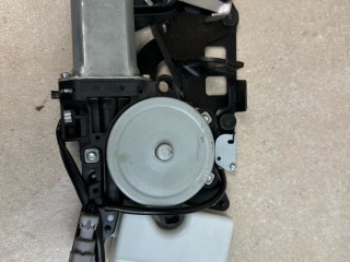 активатор замка багажника Infiniti G 4 поколение [рестайлинг] 2013, 3.7 л., VQ37VHR, бензин, АКПП, черный, кабриолет, задний привод, 84622-JJ50A