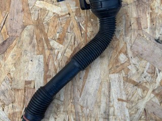 горловина бачка омывателя BMW X5 E70 [рестайлинг] 2012, 7162586