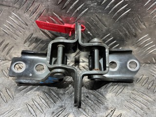 петля двери Mazda 6 GJ 2014, 2.0 л., PE-VPH, бензин, АКПП, седан, R, ZR
