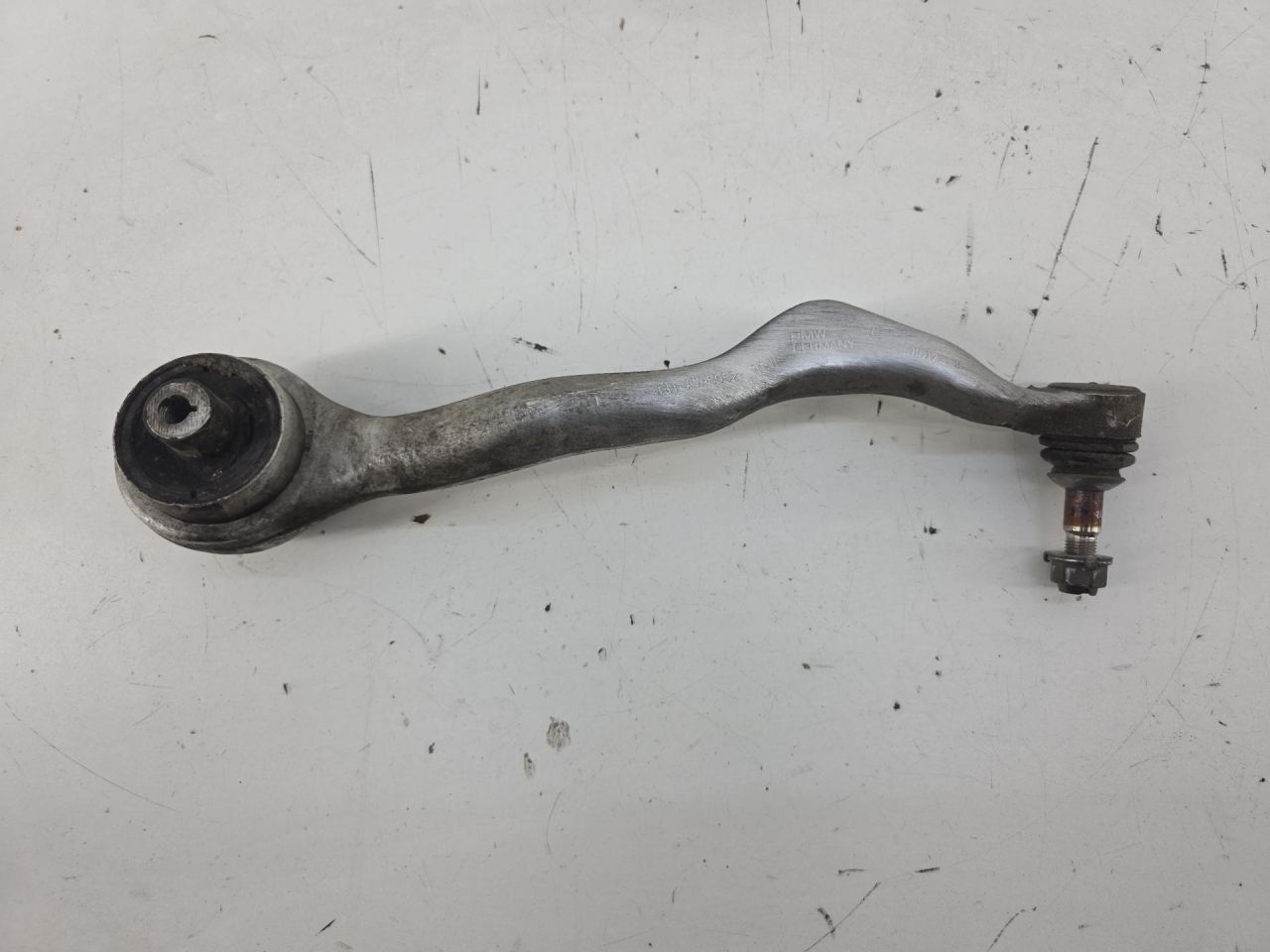 рычаг передний правый BMW 3 серия F30/F31/F34 2013, 1.6 л., N13 B16 A, бензин, АКПП, седан, задний привод, правый руль, 11817315 - фото №1