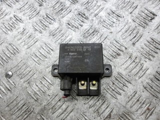 блок управления аккумулятором Mercedes-Benz E-Класс W211/S211 2003, 2.7 л., дизель, АКПП, седан, A0025423819