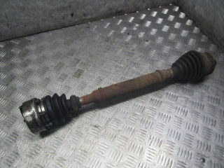 полуось передняя правая (приводной вал, ШРУС) Volkswagen Passat B5 1999, 1.6 л., бензин, МКПП, универсал