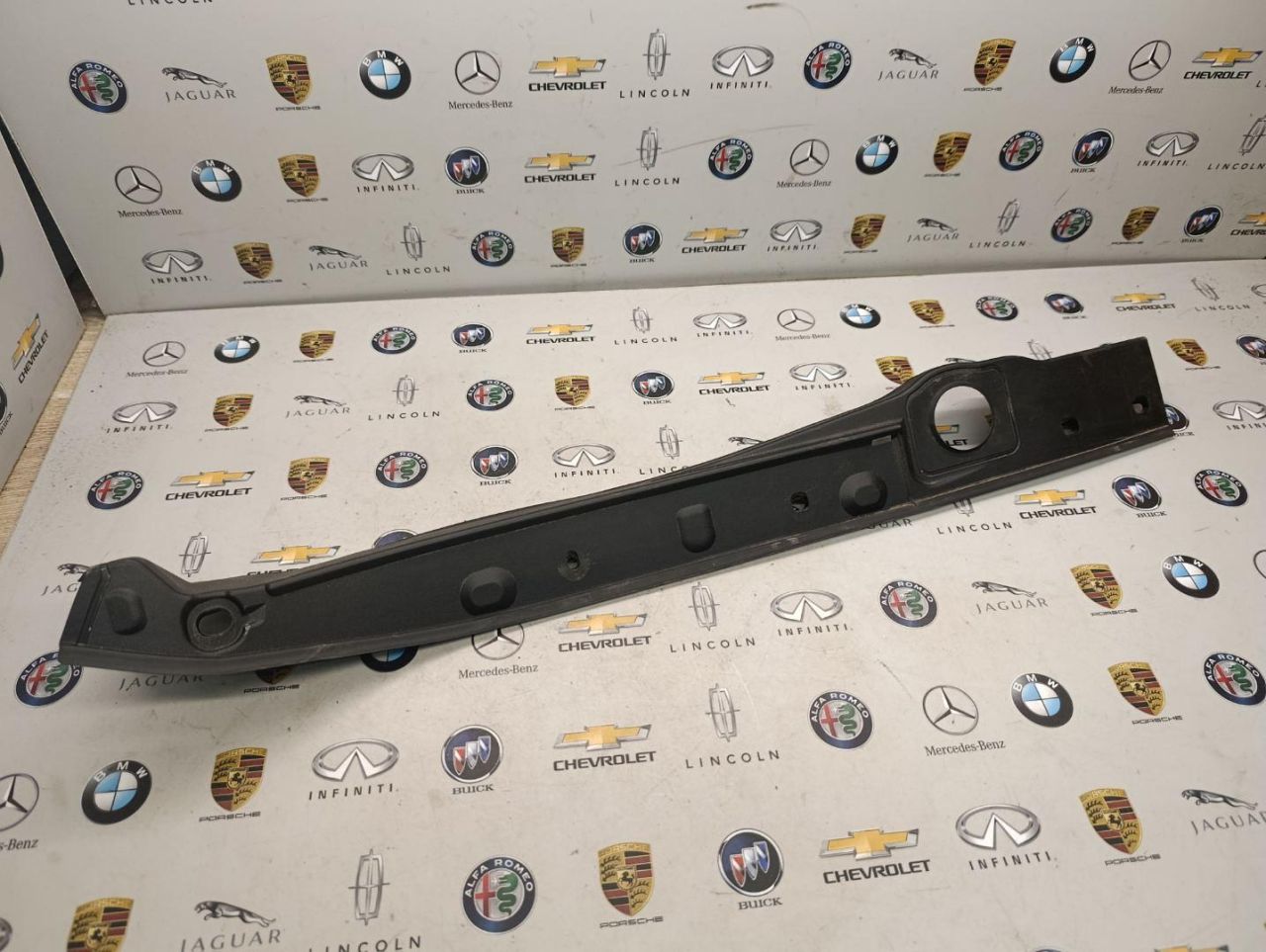 пластик BMW 4 серия G22/G23 2022, 3.0 л., бензин, c4f, кабриолет, полный привод, 7486826 - фото №1