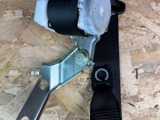 ремень безопасности Lexus NX 1 поколение [рестайлинг] 2020, 2.5 л., гибрид, красный, полный привод, правый руль, 7X7160, 73360-78010