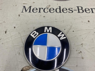 эмблема BMW 2 серия Active Tourer F45 2015, 2.0 л., бензин, 8219237