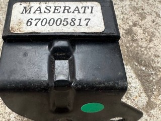 датчик ускорения Maserati Levante 1 поколение 2017, 3.0 л., A630HP, дизель, АКПП, blue, внедорожник 5 дв., полный привод, правый руль, 670005817