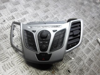 магнитола Ford Fiesta 6 поколение [рестайлинг] 2014, 1.3 л., бензин, МКПП, хетчбэк 5 дв., 8A6T18K811AD