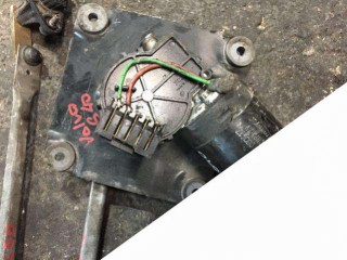 моторчик передних стеклоочистителей (дворников) Volvo S40 1 поколение [рестайлинг] 2000, 0390241114CHP, 058980117