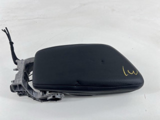 подлокотник BMW 2 серия Active Tourer F45 2014, 1.5 л., B38 A15 A, бензин, АКПП, black sapphire metallic (475), хетчбэк 5 дв., правый руль, 51169317583