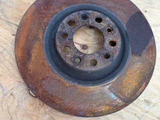 диск тормозной передний Alfa Romeo Stelvio 1 поколение 2018, 2.0 л., АКПП, серый, внедорожник 5 дв., полный привод, 50556528