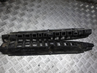 усилитель бампера заднего Skoda Roomster 1 поколение 2007, 1.4 л., бензин, МКПП, универсал, 5J7807864, 5J7807863